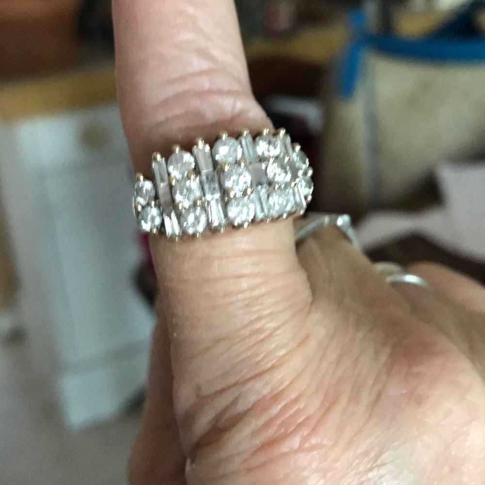Diamond ring
